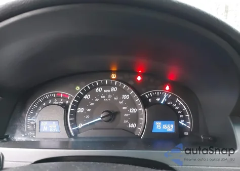 2013 Toyota Camry Le z USA, uszkodzony, nr VIN 4T4BF1FK7DR302164